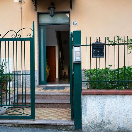 Atticus Apartment Giardini Naxos Ngoại thất bức ảnh