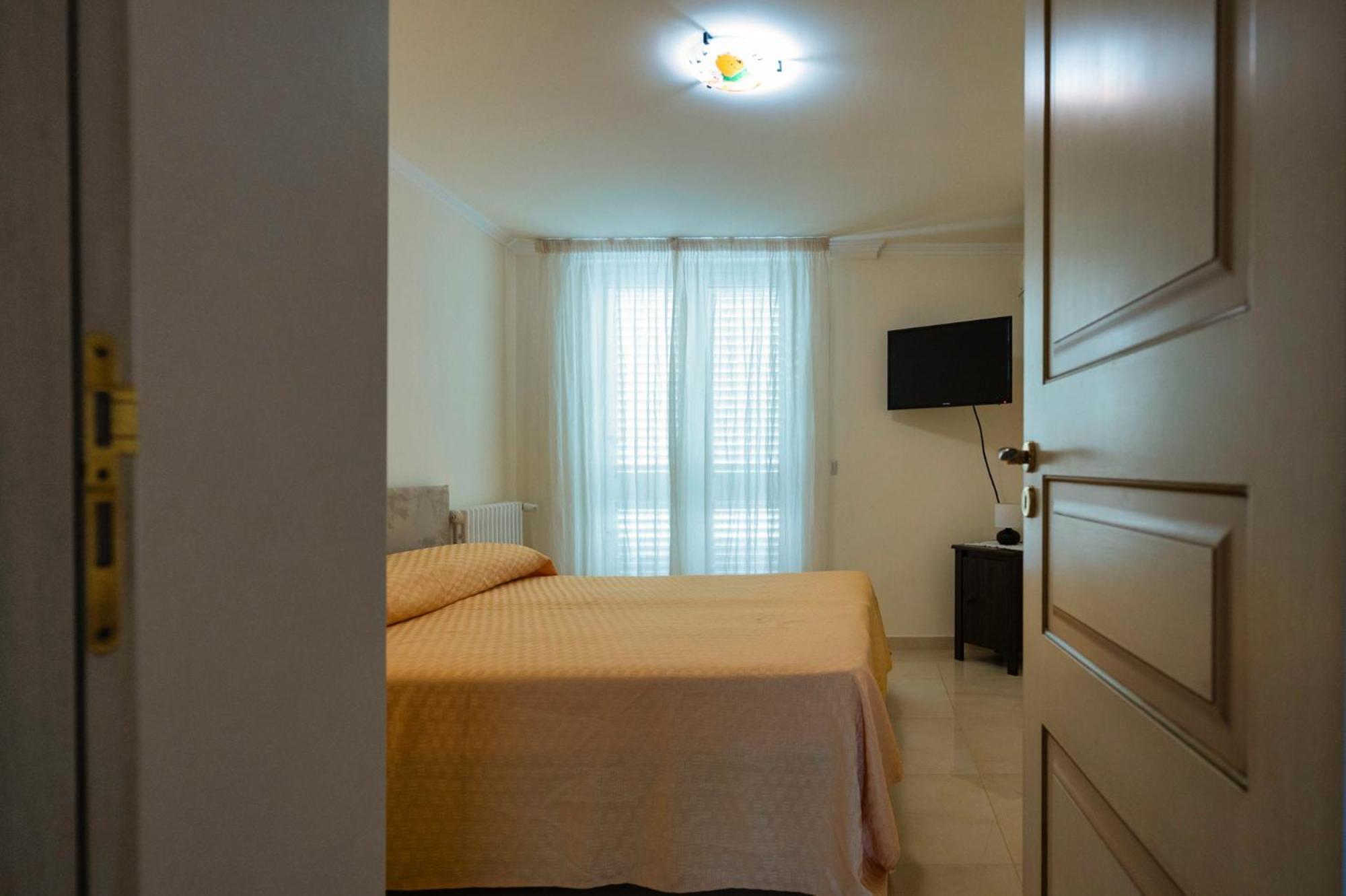 Atticus Apartment Giardini Naxos Ngoại thất bức ảnh