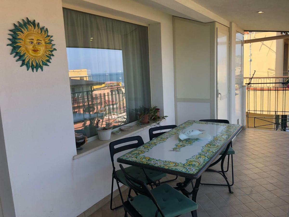 Atticus Apartment Giardini Naxos Ngoại thất bức ảnh