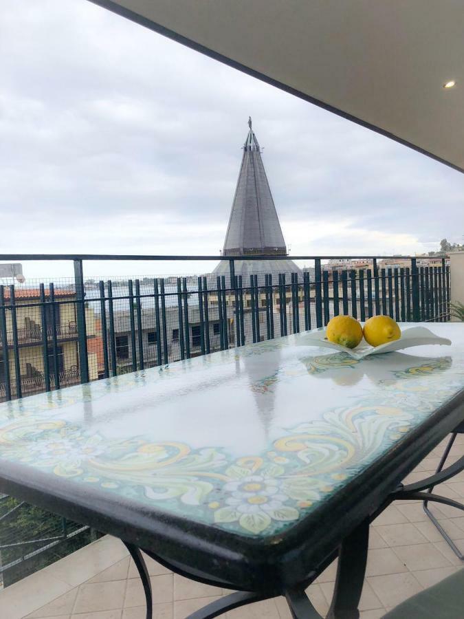 Atticus Apartment Giardini Naxos Ngoại thất bức ảnh